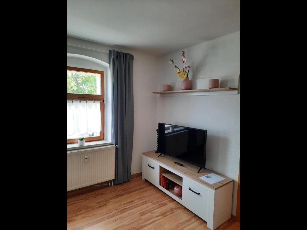 Neu! Geschmackvolle Fewo Lengenfeld Lengenfeld  Dış mekan fotoğraf
